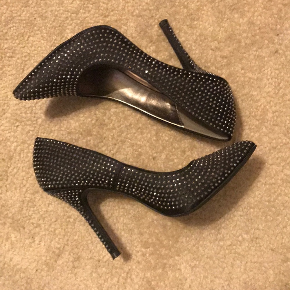 STILETTOS  🆕🔥